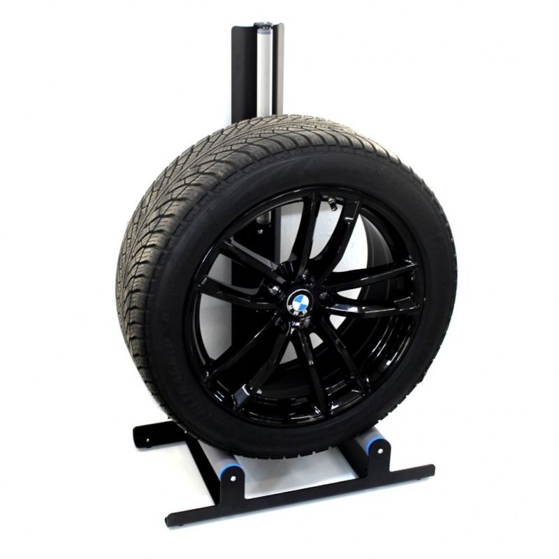 Wheel detailing stand UM Distributors